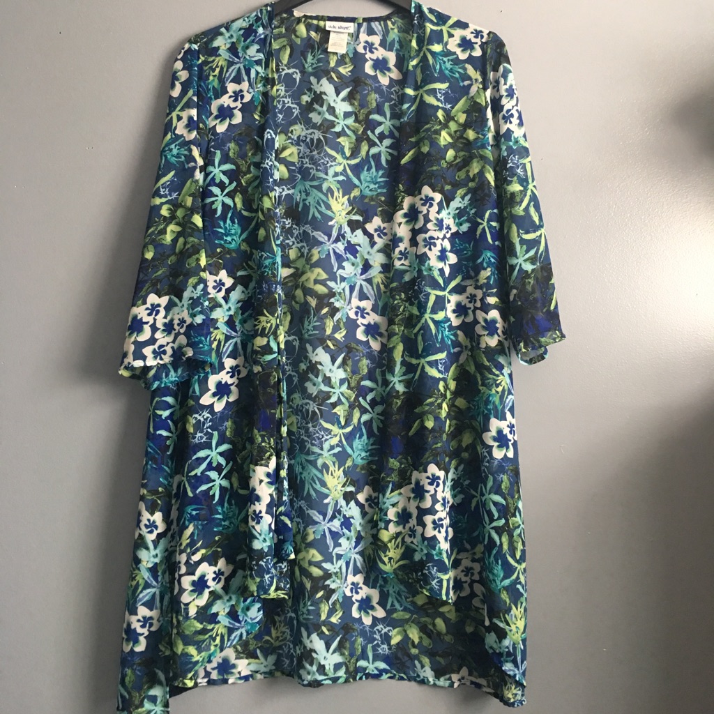 Vicki Wayne Woman’s Seer Kimono